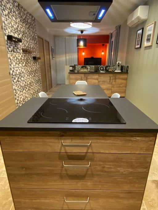 Loft Pied De Coline Au Calme Apartment Ginasservis Exterior photo